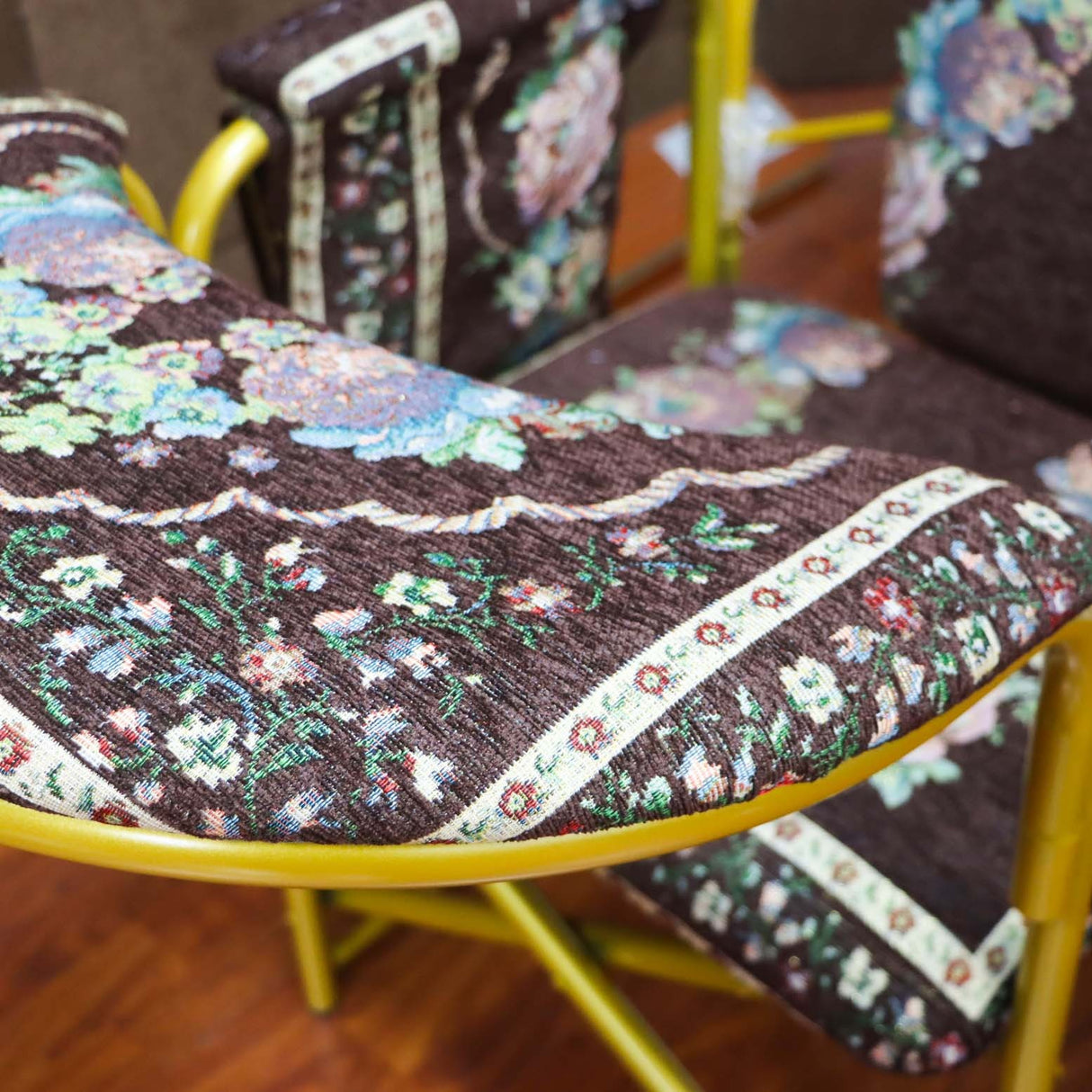 كرسي الصلاة المطور