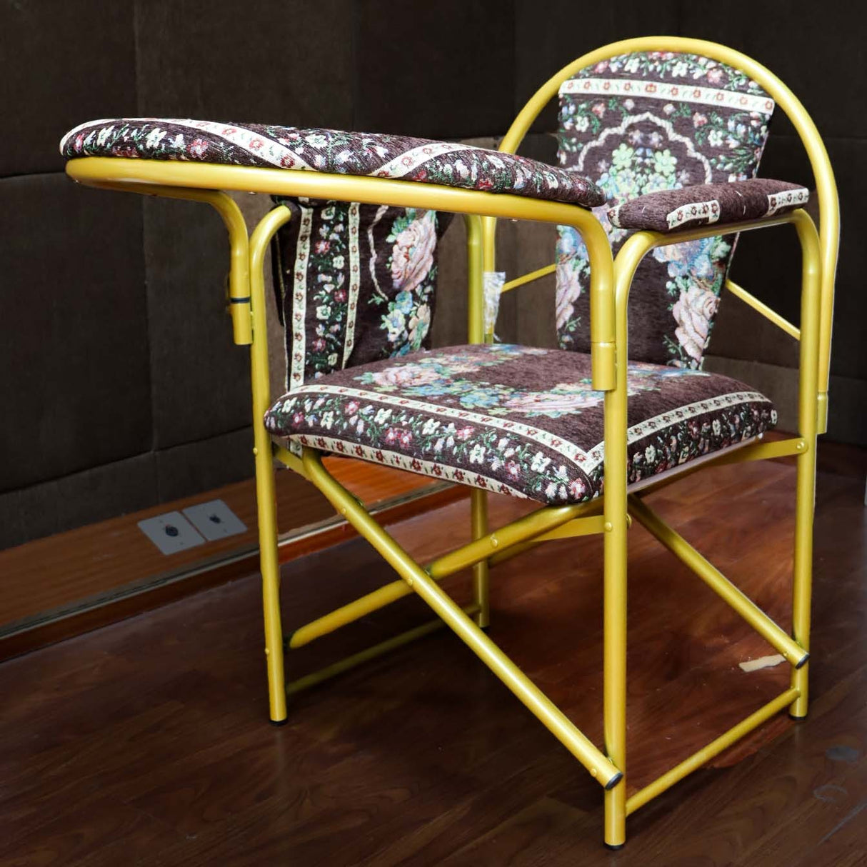 كرسي الصلاة المطور