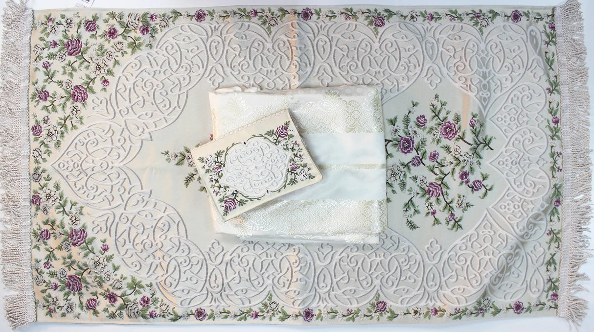 مجموعة الصلاة ســــما: ثوب وسجادة وغطاء مصحف