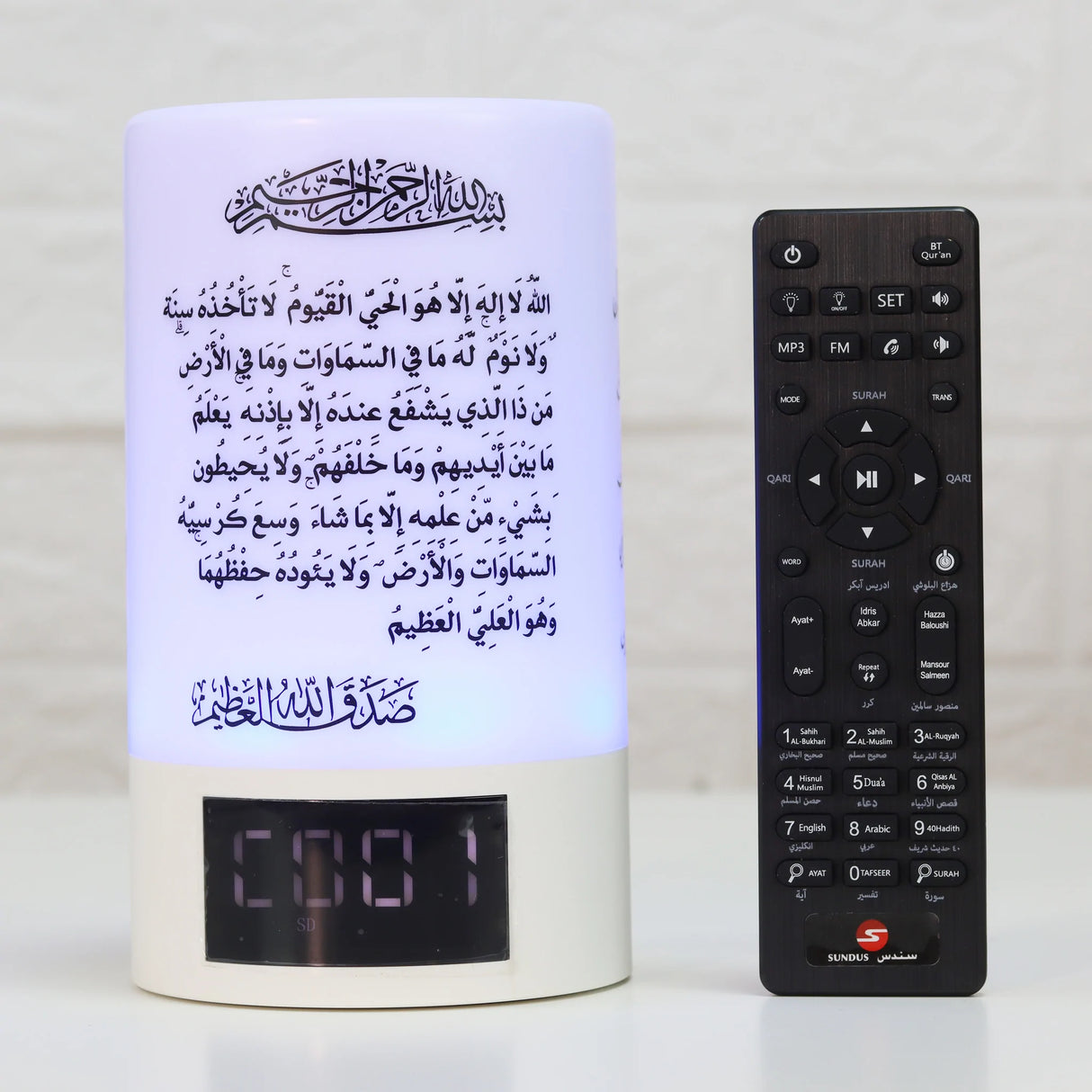 سماعة بلوتوث محمولة مع اضاءة وساعة مدمجة