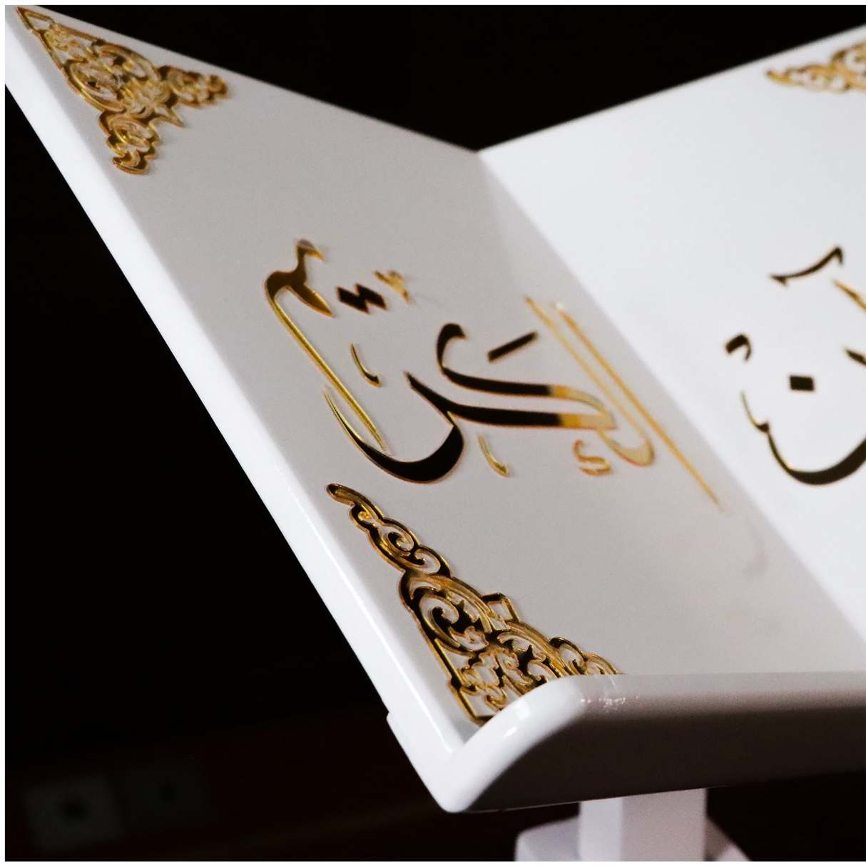 Qur'an Stand with 3D Golden Acrylic Decoration